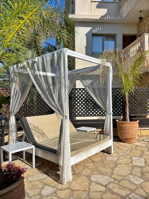 Teo Apartment Paphos Exterior photo