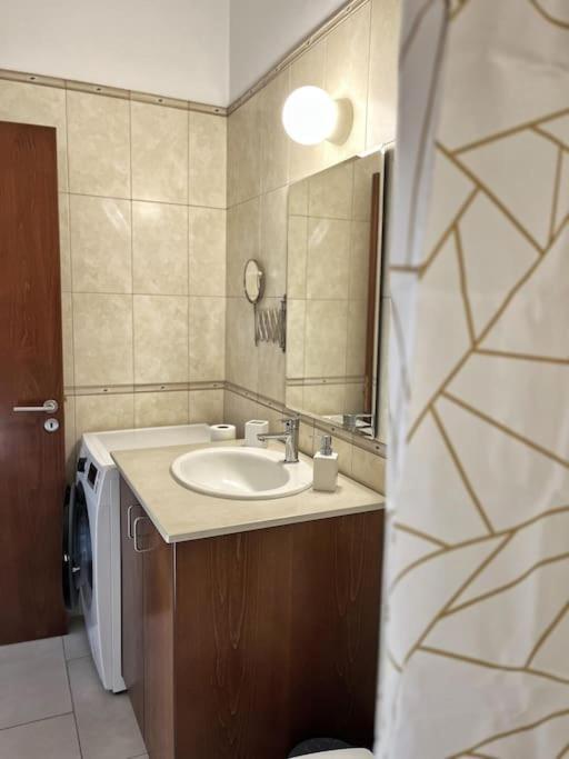 Teo Apartment Paphos Exterior photo